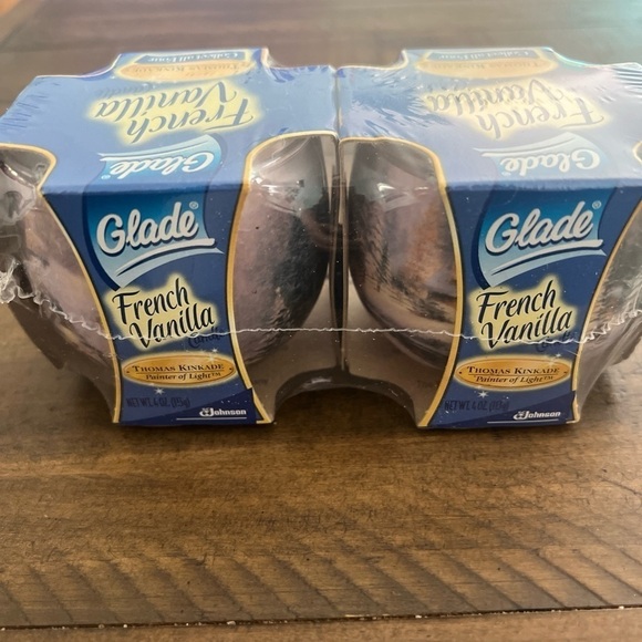 Glade Winter Candles French Vanilla Scented Candles Thomas Kinkade 2004 - Picture 3 of 4